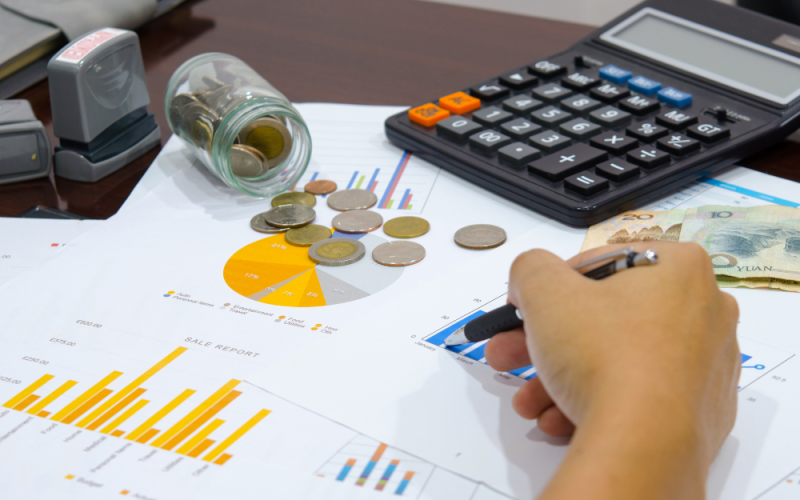 Strategi Atur Keuangan Bagi yang Sering Belanja Tanpa Pikir Panjang